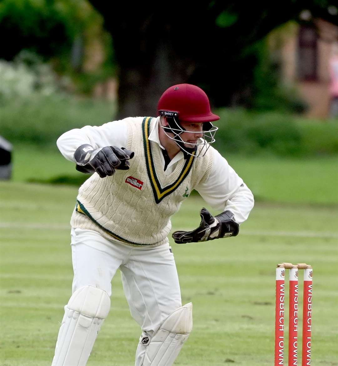 Wisbech 2nd v Royston 1st – wicket keeper Matt Gill