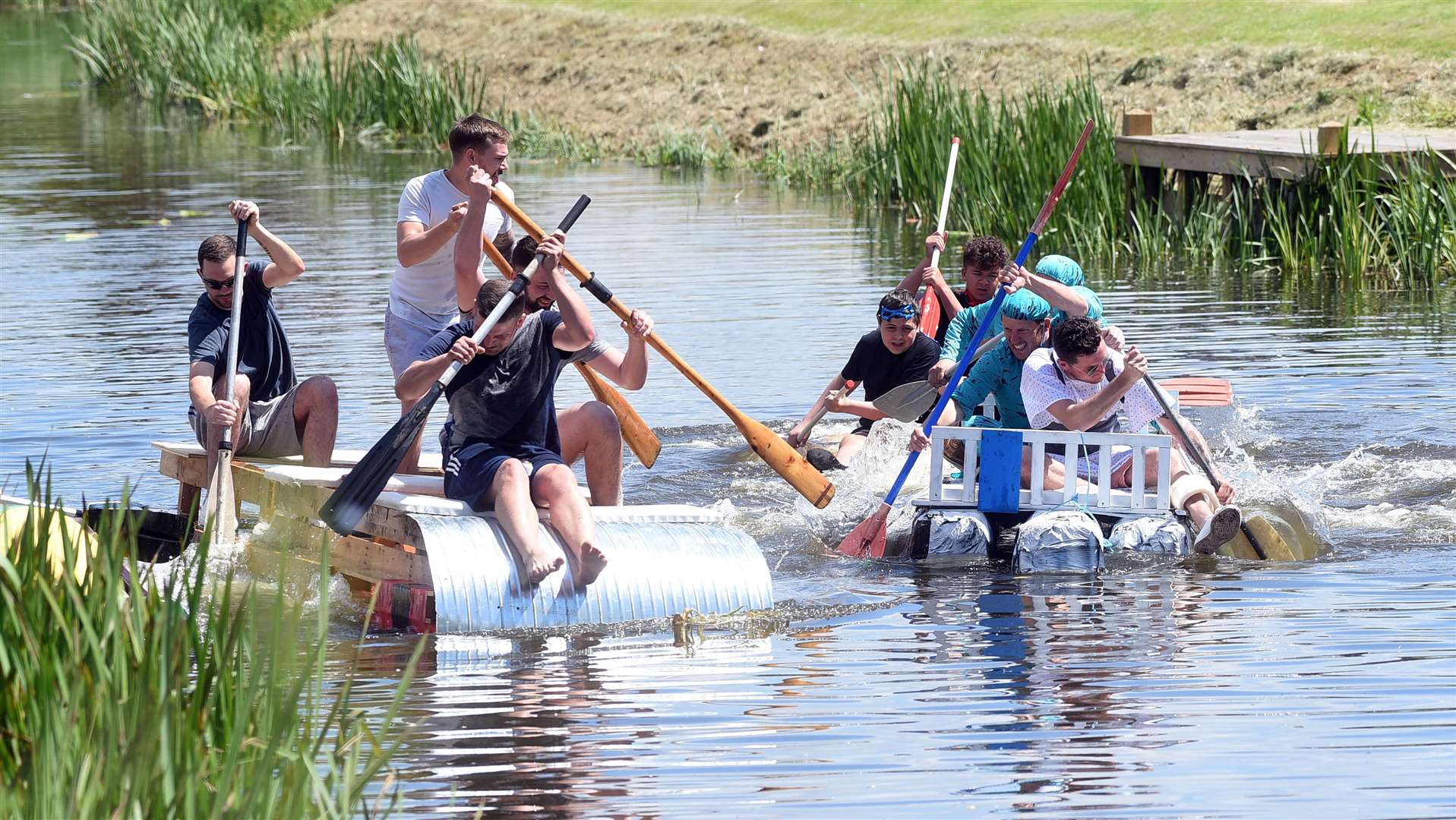 Outwell Raft Race. (11184441)