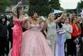 Stylish arrivals to prom