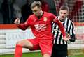 Late goals see nine-man Fenmen fight back to draw 2-2 with high-flying Blues