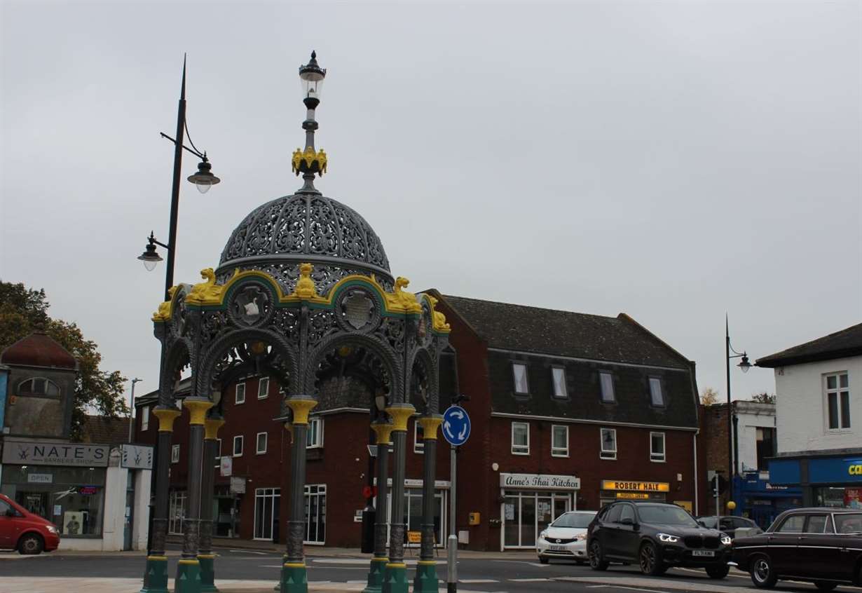 Police to tackle anti-social behaviour in town