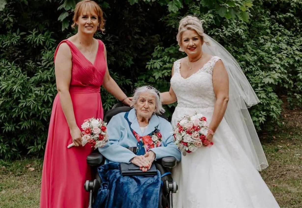 Care home staff praised after helping resident make it to daughter’s wedding
