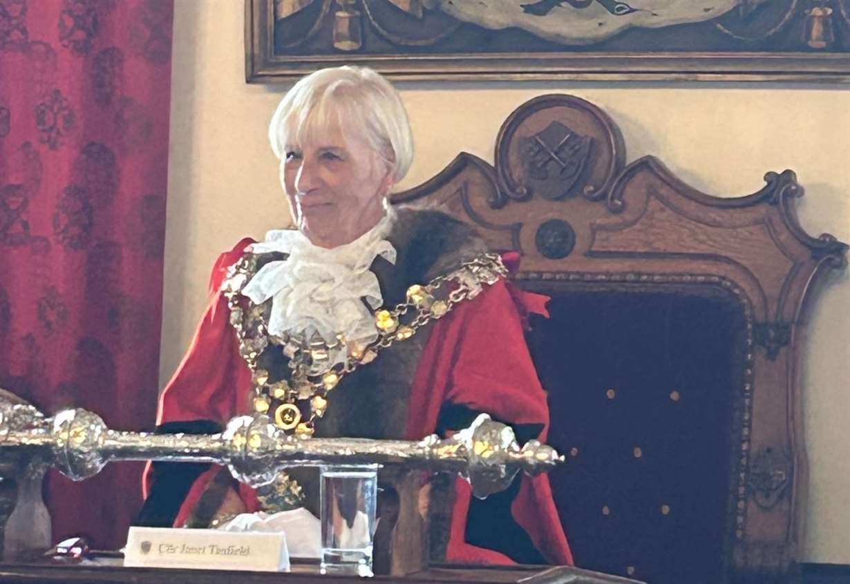New mayor and deputy step into their new roles