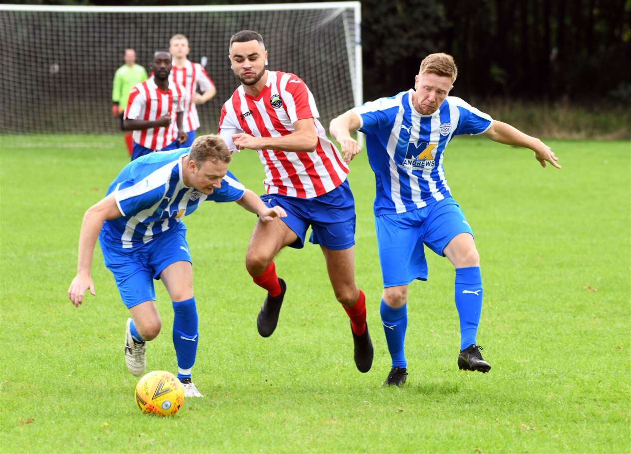Action from Sutton Bridge v Oundle Town Reserves.