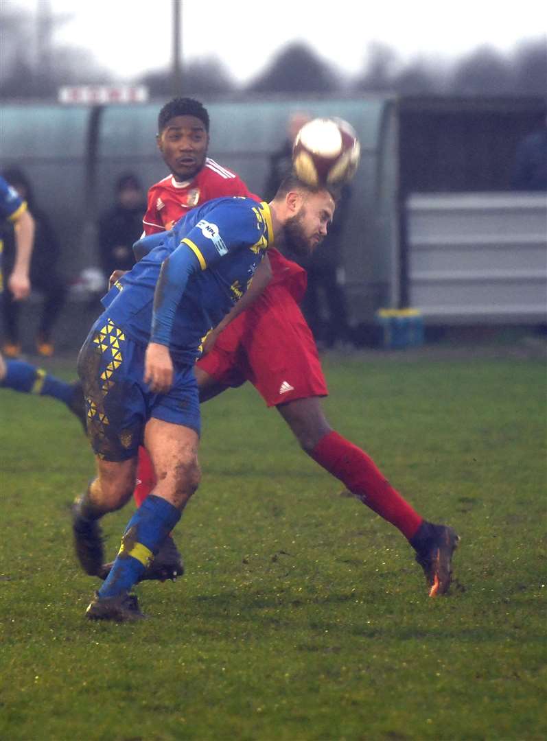 Tiago Nassunculo in the thick of the action.
