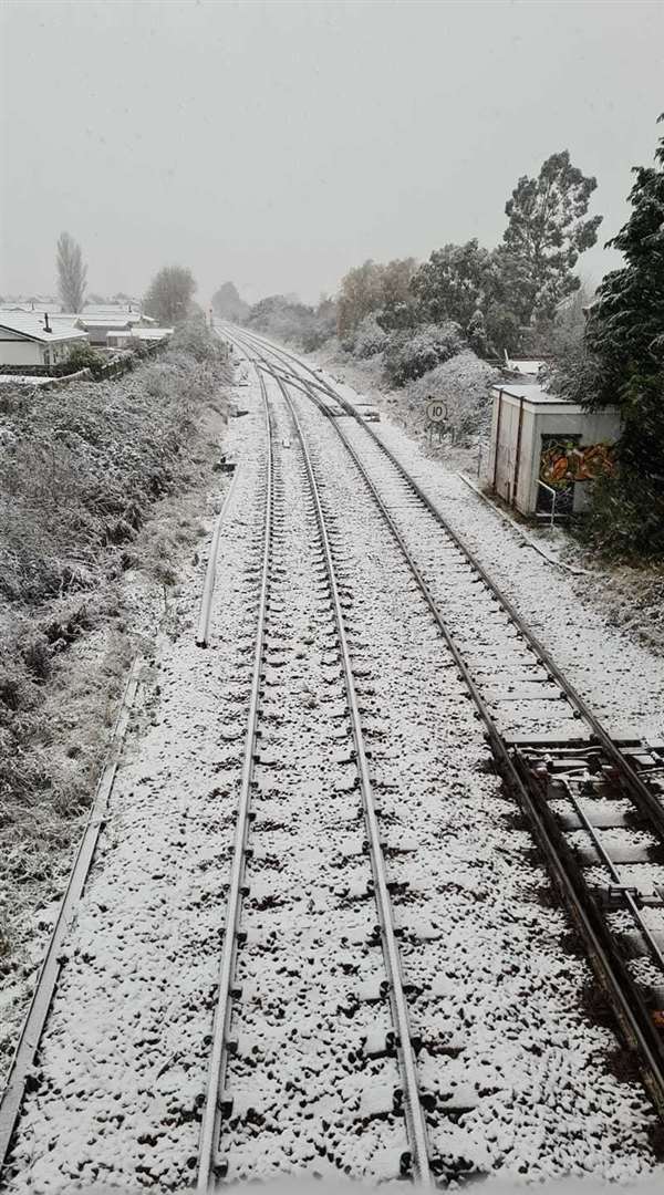 Zoe Nulty's photo of the rail track in March (43410192)