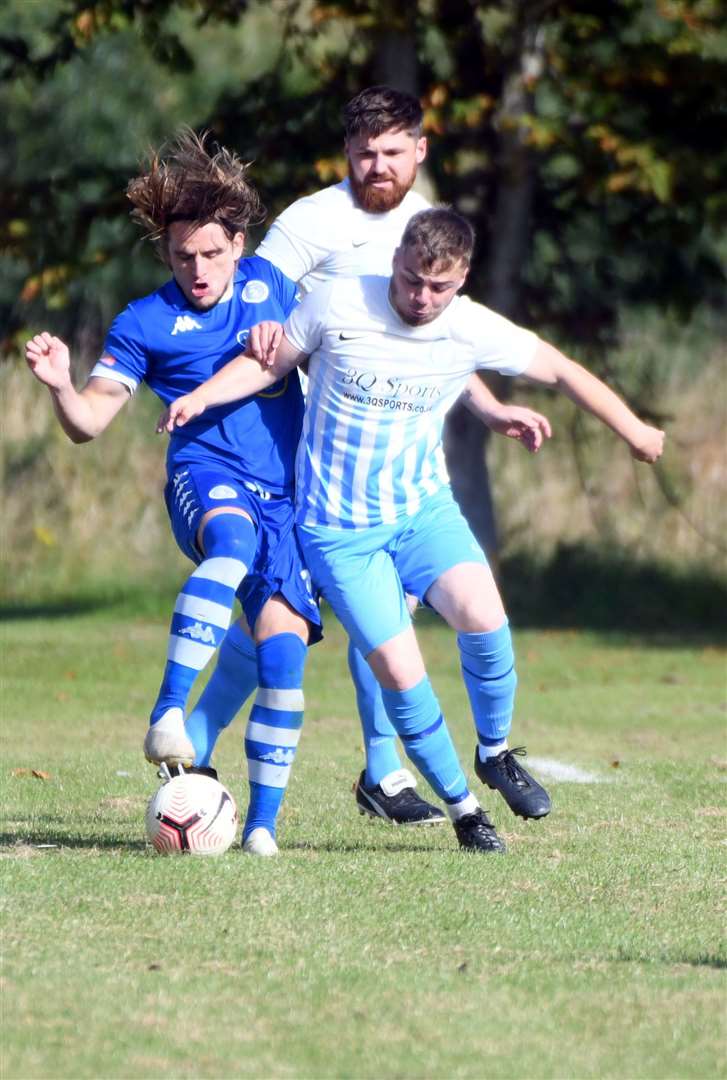 Outwell Swifts v Chatteris football action.