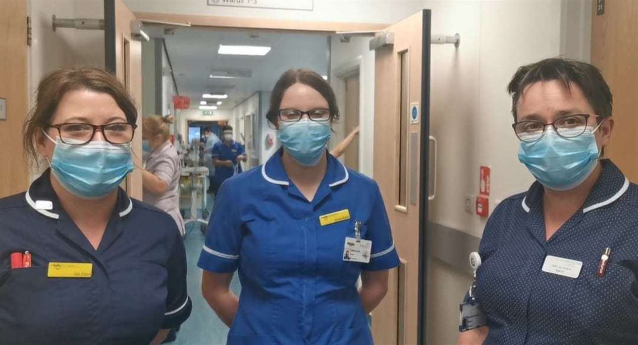 On the QEH Covid frontline (44057379)
