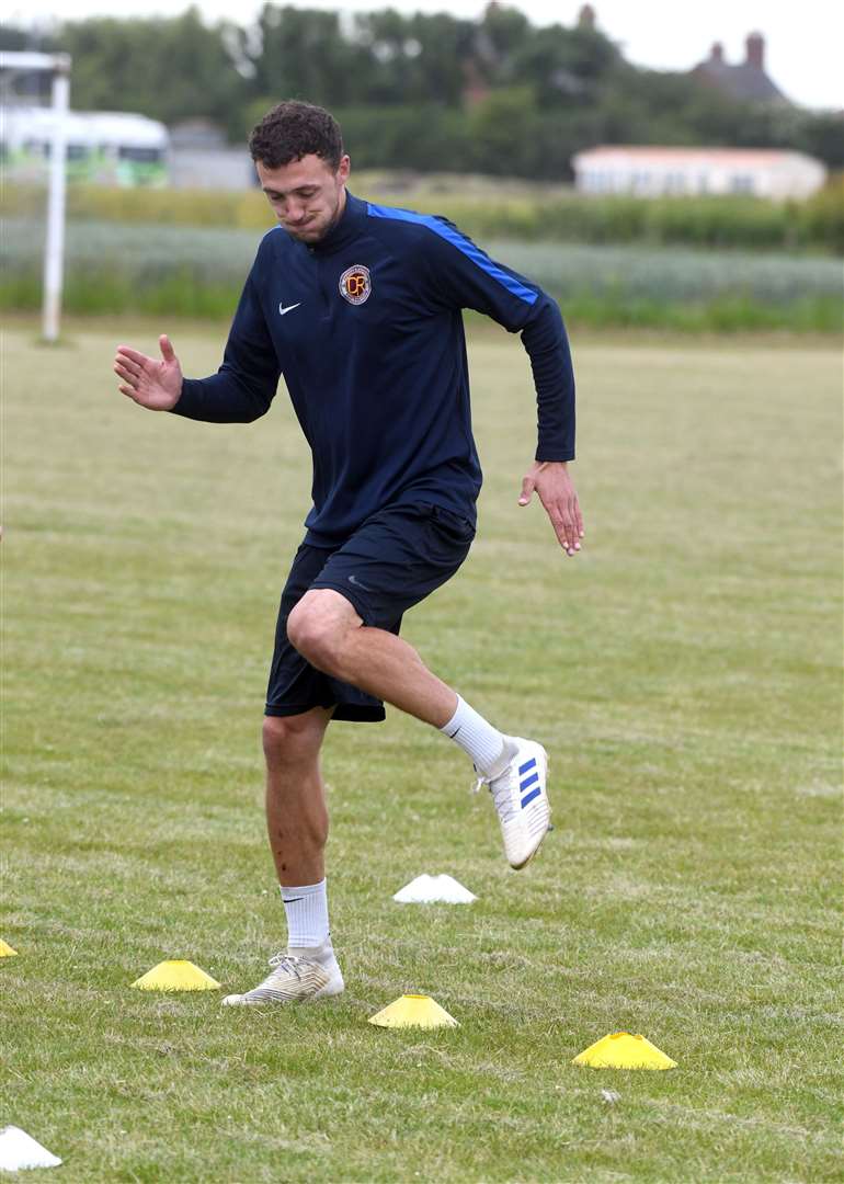 Sam Murphy pre-season training at Wisbech FC. (36040502)