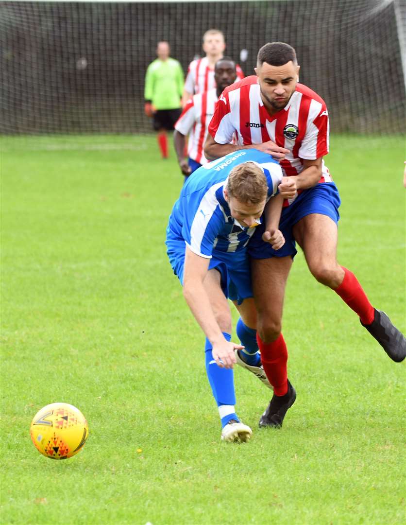 Action from Sutton Bridge v Oundle Town Reserves.