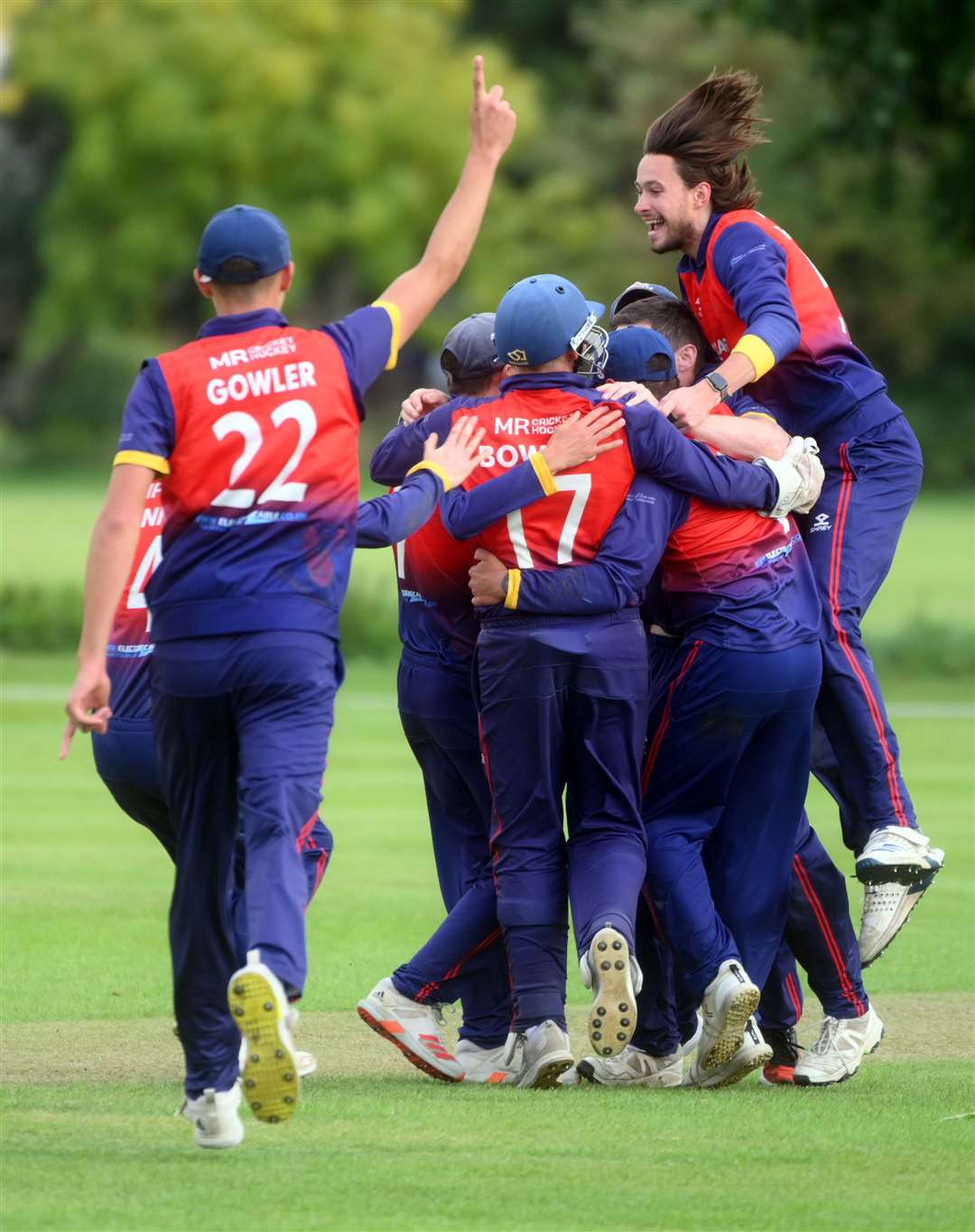 Wisbech v Fakenham in the EAPL play off final..Wisbech celebrating winning. (59554989)