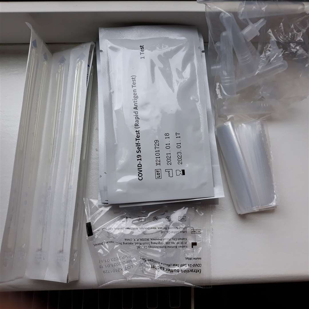 Lateral flow tests (51900166)