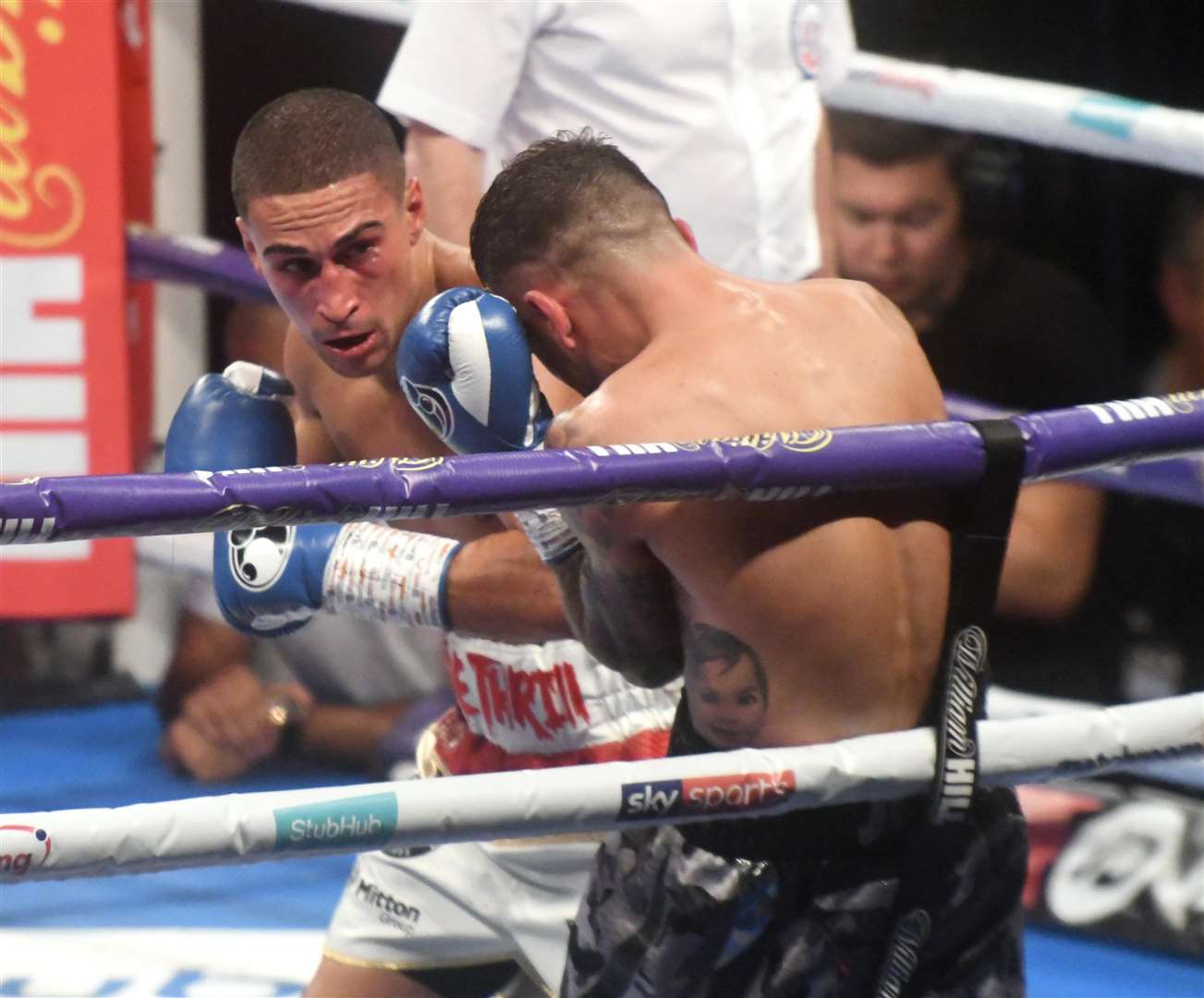 Jordan Gill Commonwealth featherweight title fight vs Ryan Doyle (5053926)