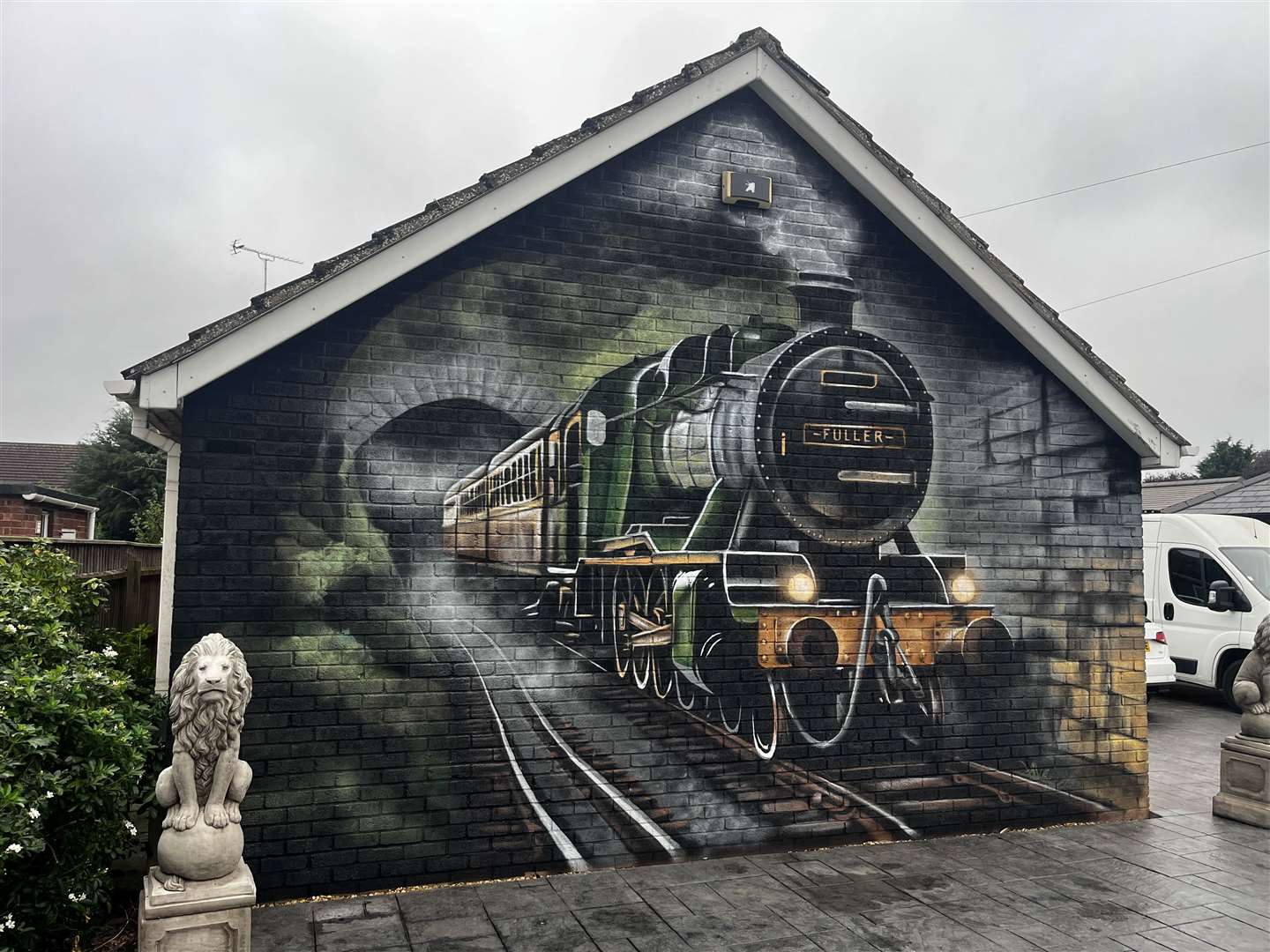 The steam train mural has been attracting a lot of attention in Chatteris.
