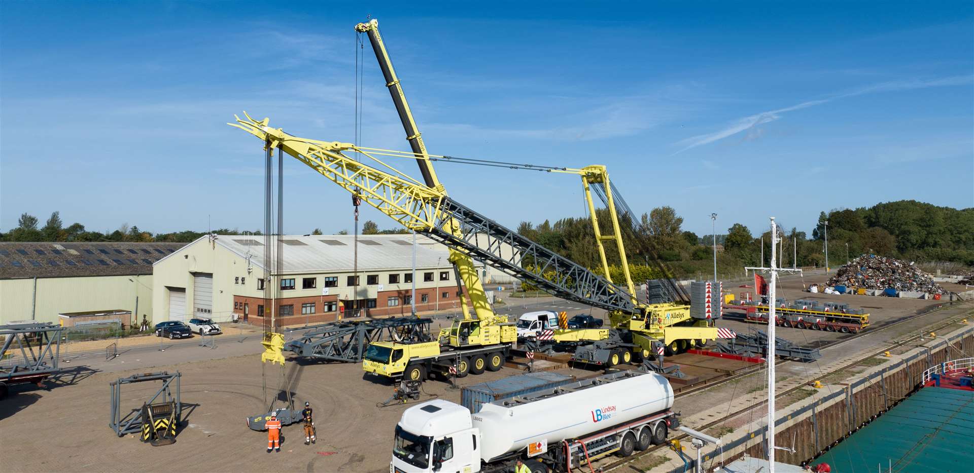 Crane at Port Sutton Bridge