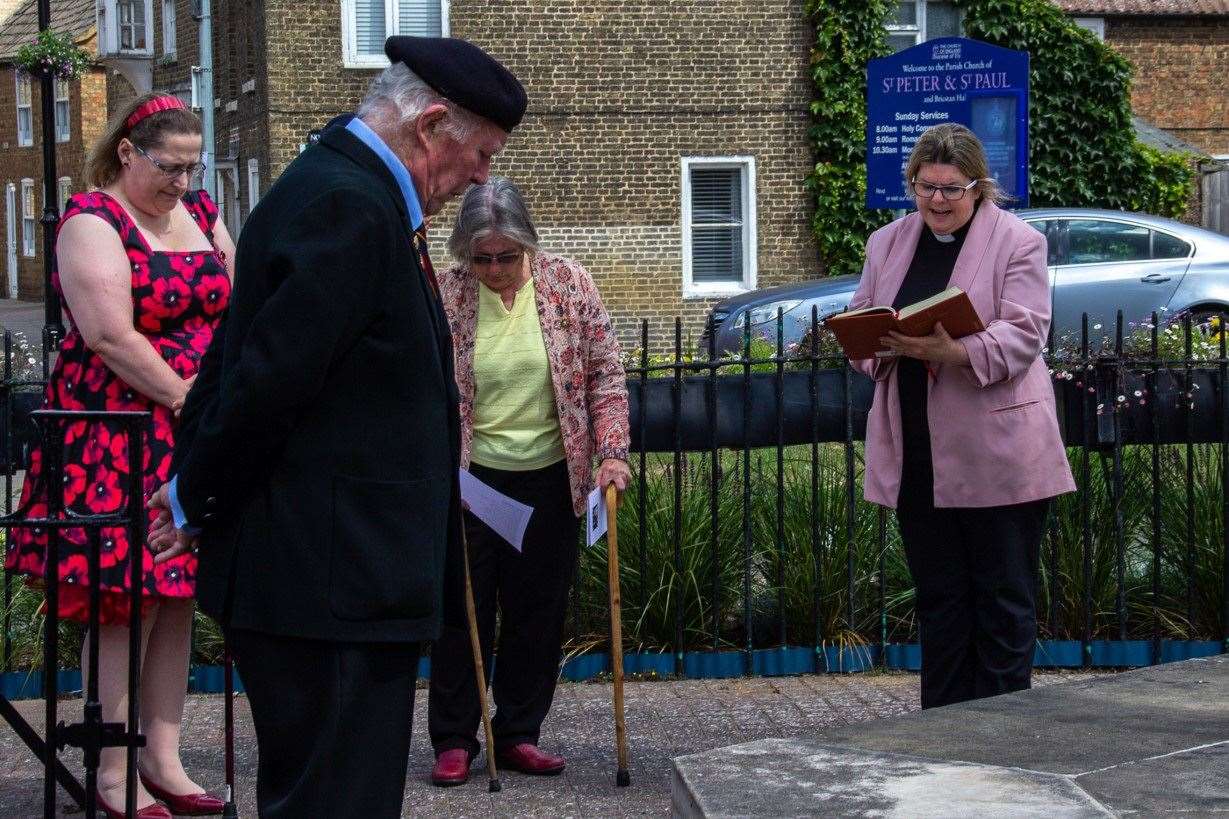 Chatteris Branch Royal British Legion held a short service of Remembrance to mark the 40th Anniversary of the end of the Falklands War. Photos: tina Prior. (57397263)
