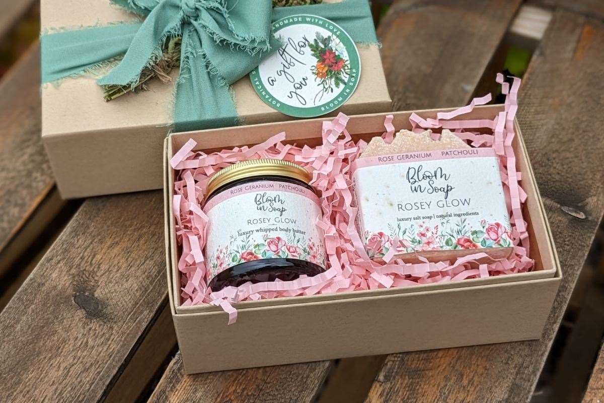 Alison will donate 10% of sales of pink products to help cancer charity.
