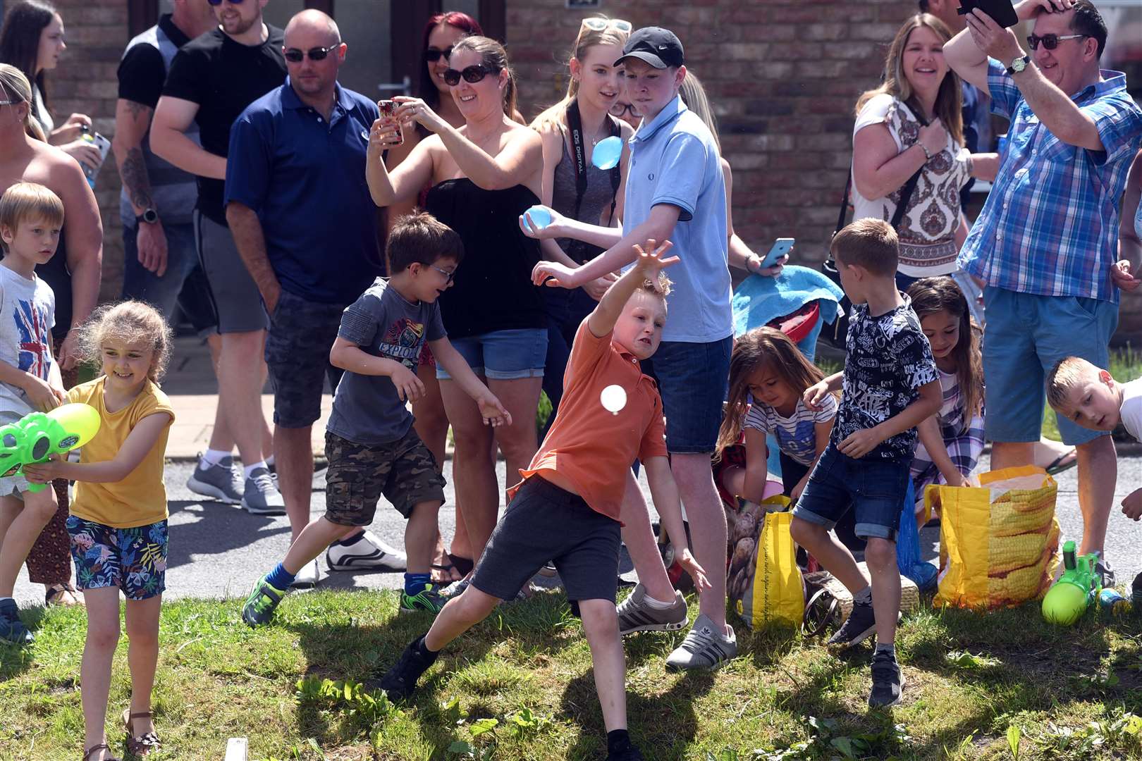 Outwell Raft Race. (11184443)