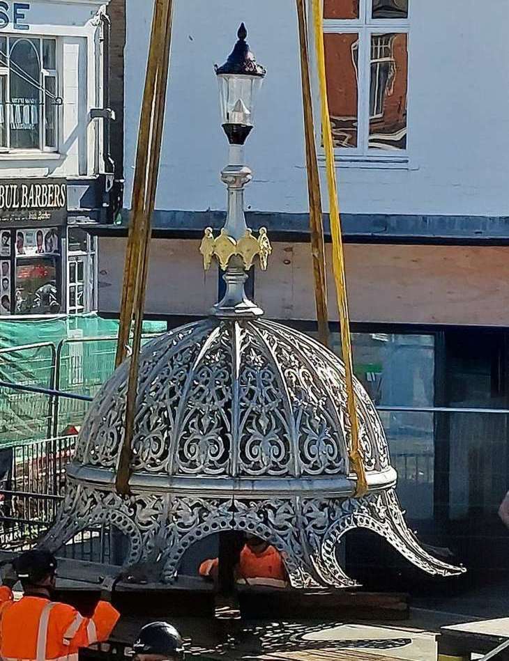 The canopy had to be lifted carefully off its stand