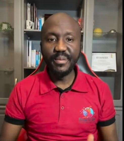 Dr Olutsin Awoyemi has a unique approach to tackling mental health issues through the power of dance