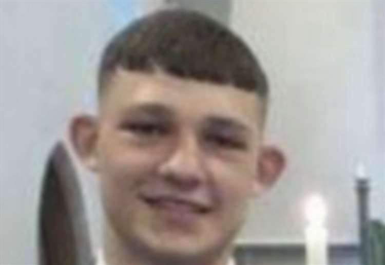 Family pays tribute to young man who died in crash