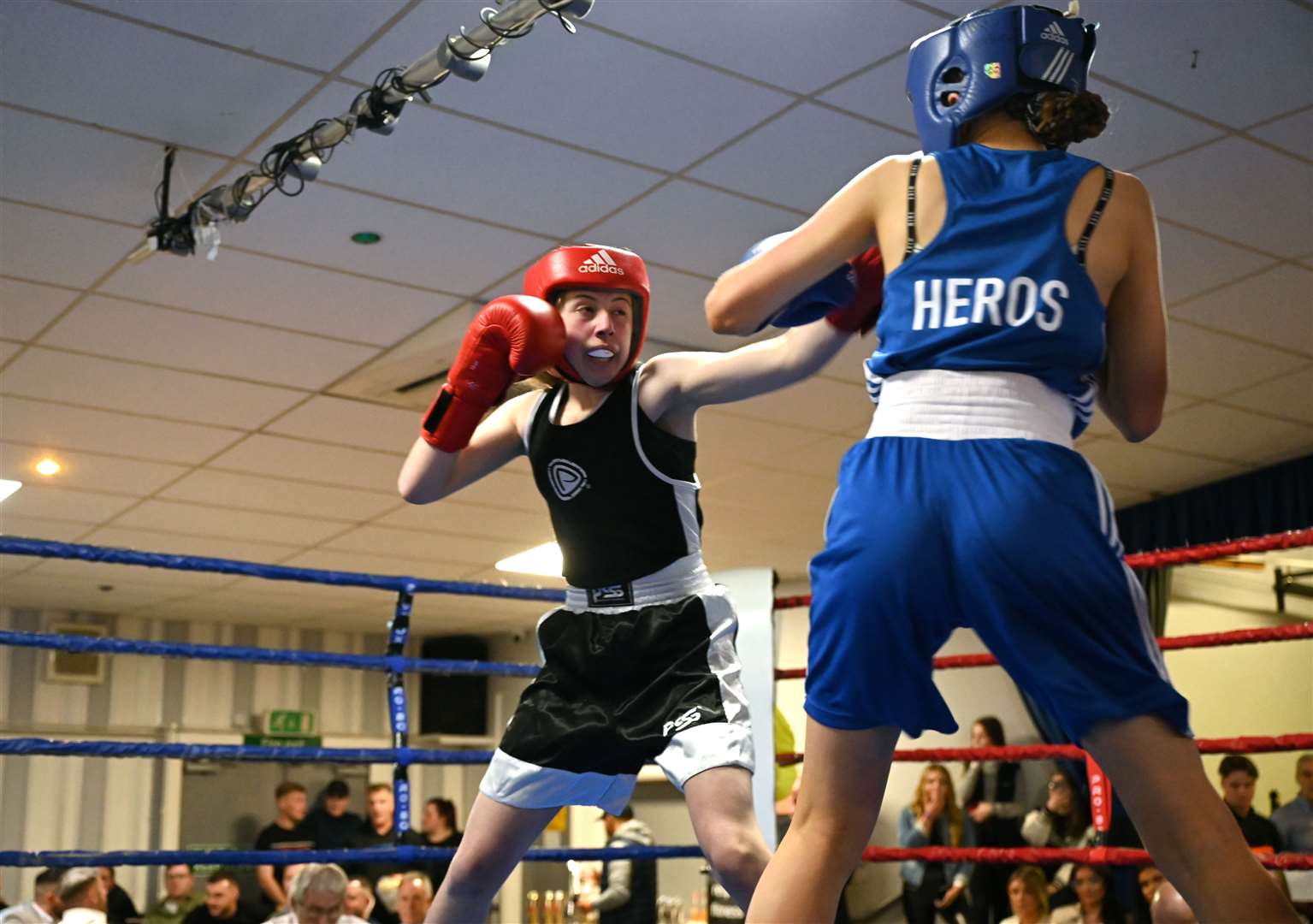 March Boxing Club evening of boxing..Lacie Moulding (red) v Imogen Cave (blue). (55848574)
