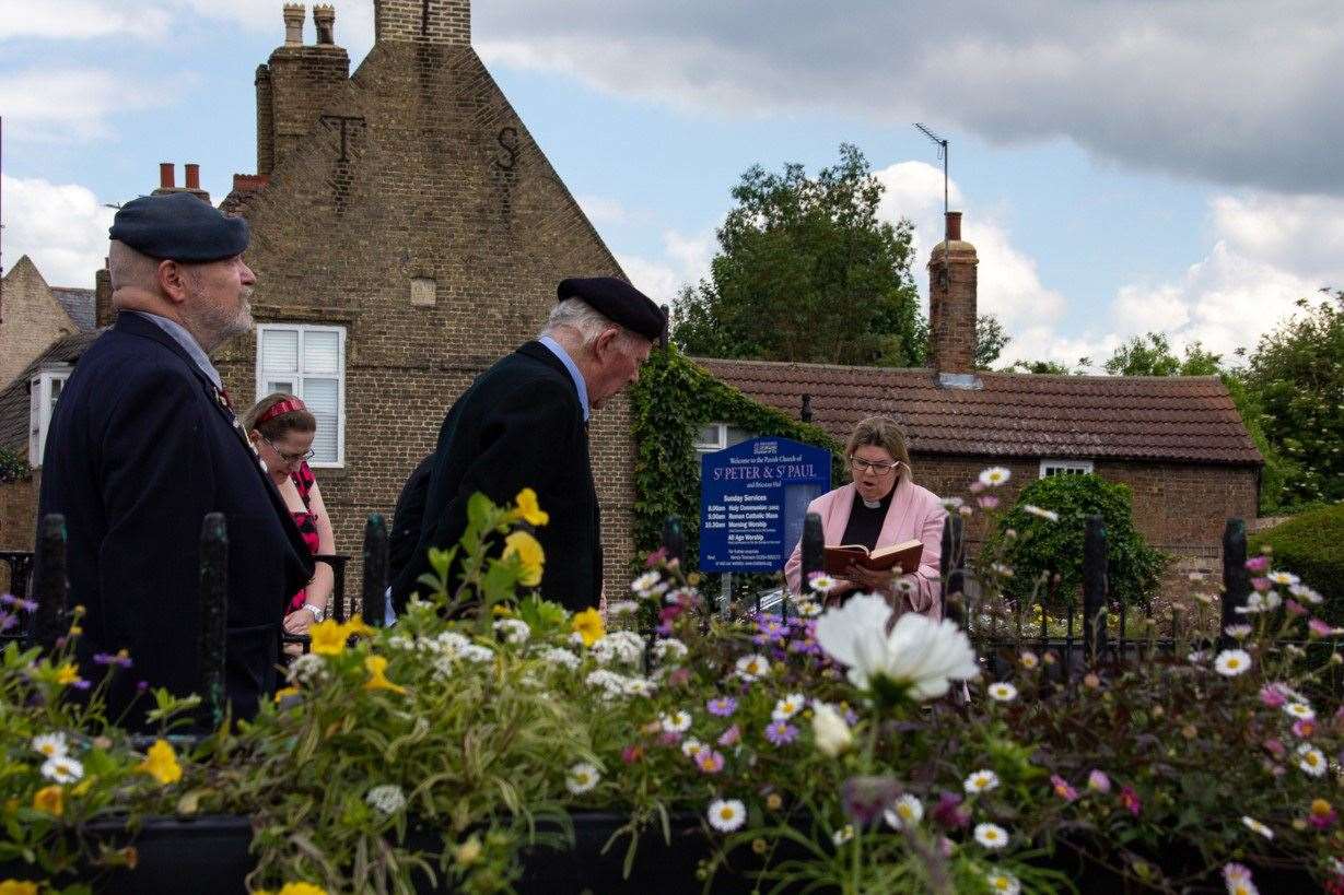 Chatteris Branch Royal British Legion held a short service of Remembrance to mark the 40th Anniversary of the end of the Falklands War. Photos: tina Prior. (57397257)
