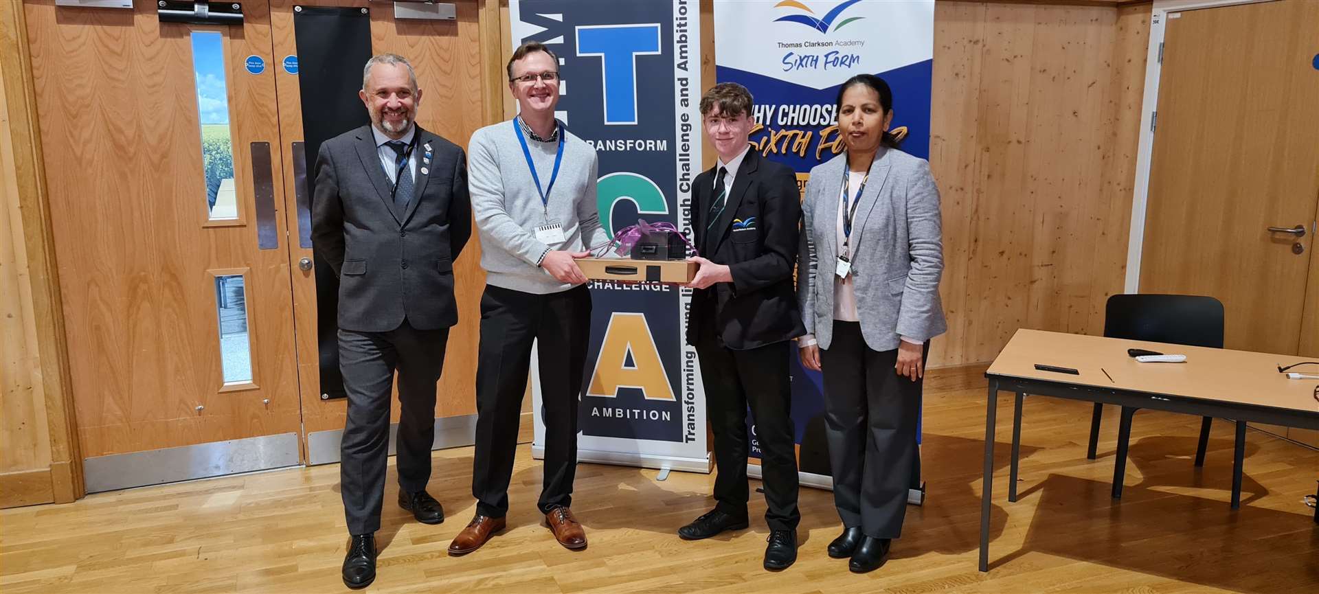From left, Academy principal Richard Scott, Educake founder Charley Darbishire, WIlliam Horspool and Head of Science Preetha Raj. (60100981)