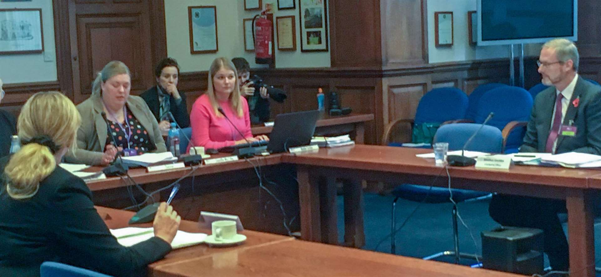 The conduct committee sat for over five hours to hear the case against Councillor Simon King. (5143623)