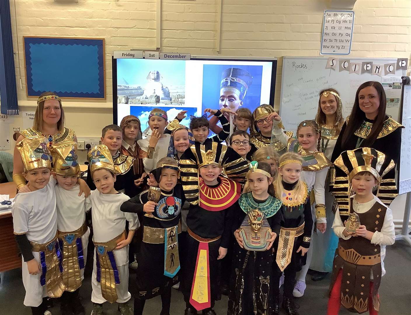 The children wore their best Egyptian outfits for the day.