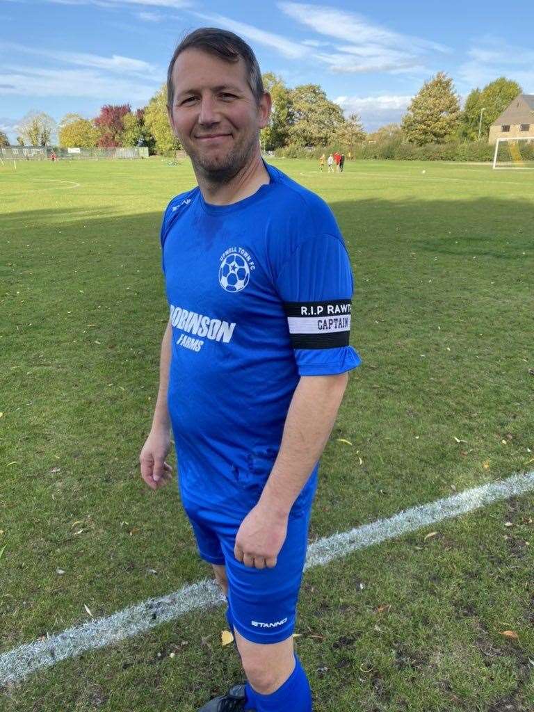 Alex Lynn wore the number 8 shirt for Upwell before it was retired (60023927)