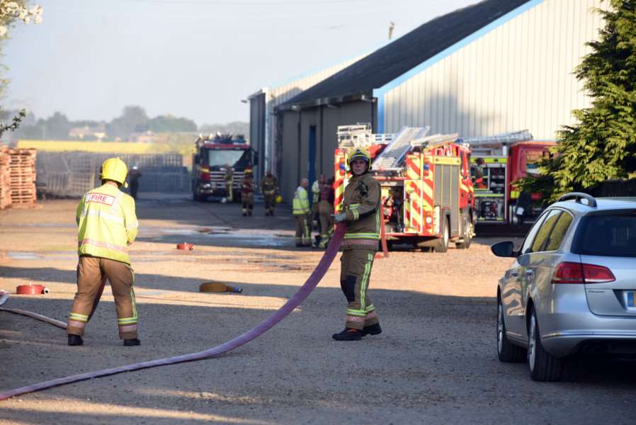Fire at Smeeth Rd Marshland St James ANL-160905-083112009