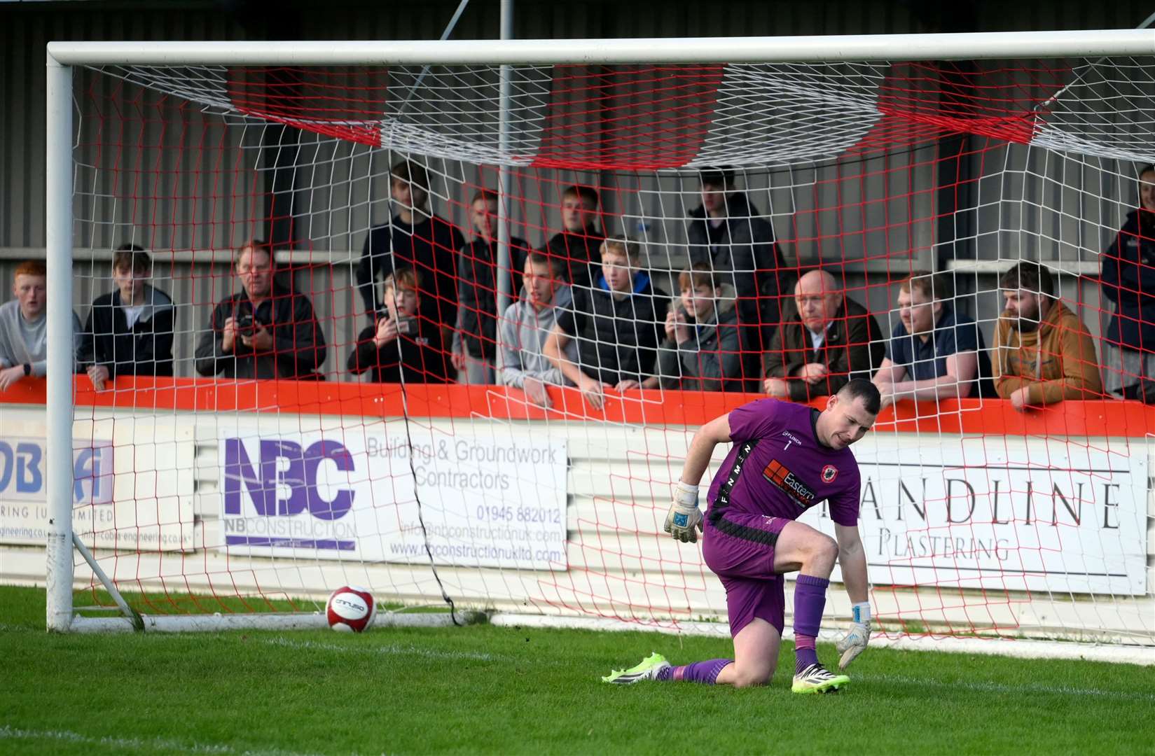 Wisbech v Tividale first round of the FA Vase Tivdale scoring the winning goal