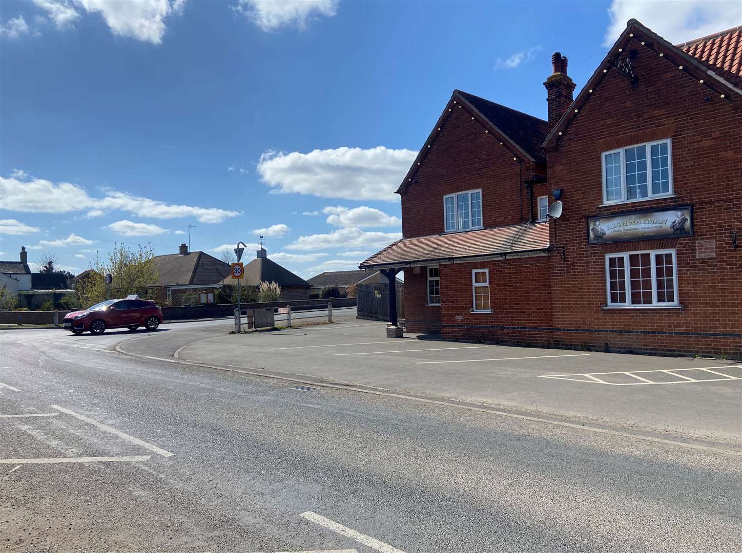 The Highwayman pub in Walton Highway