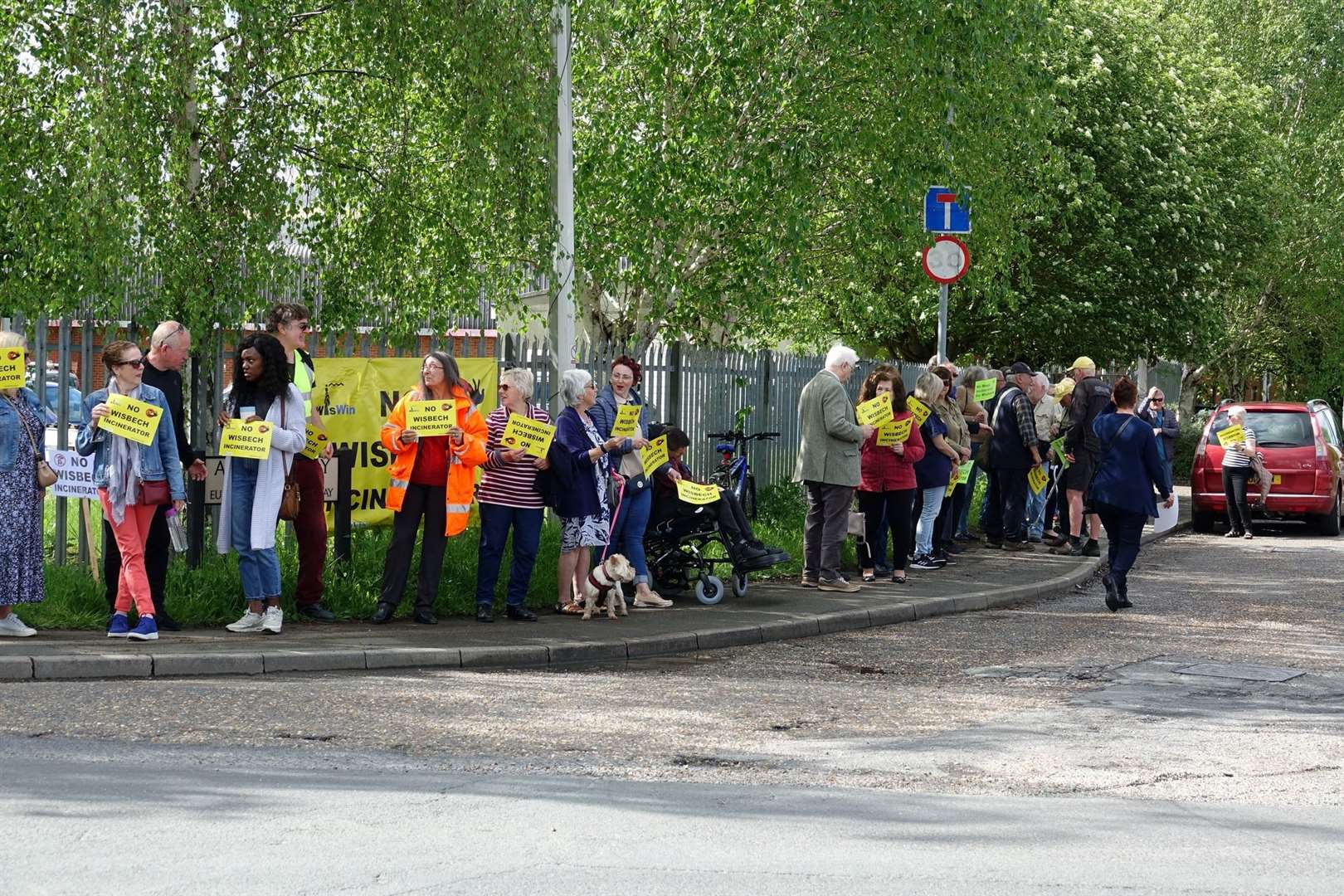 Protestors against the proposed Wisbech mega-incinerator. Photos: Garry Monger/WisWIN.