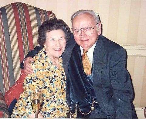 Murdered pensioner Una Crown with her husband Ron Crown. (61799064)