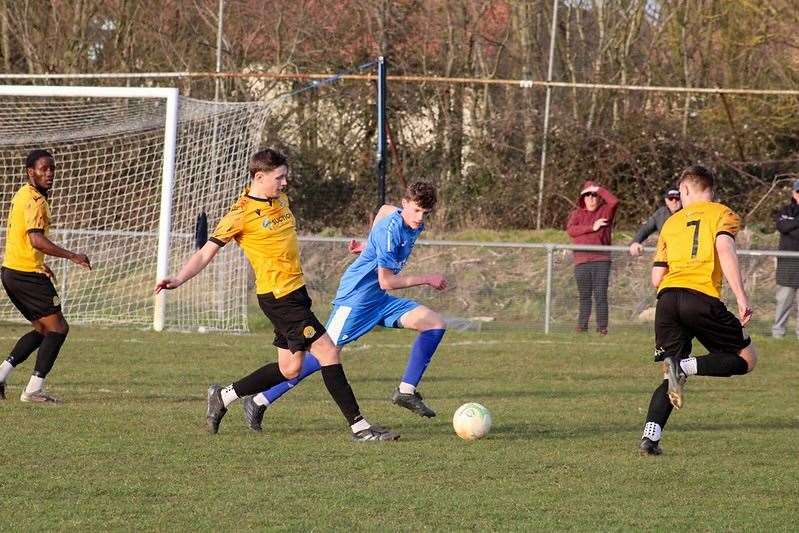 Toby Allen makes a pass. Picture Amber Kent