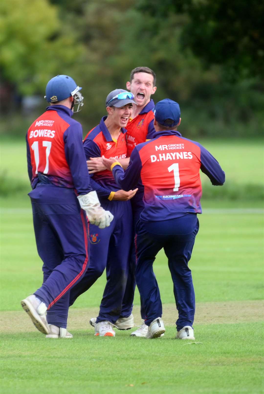 Wisbech v Fakenham in the EAPL play off final..Wisbech celebrating winning. (59554985)
