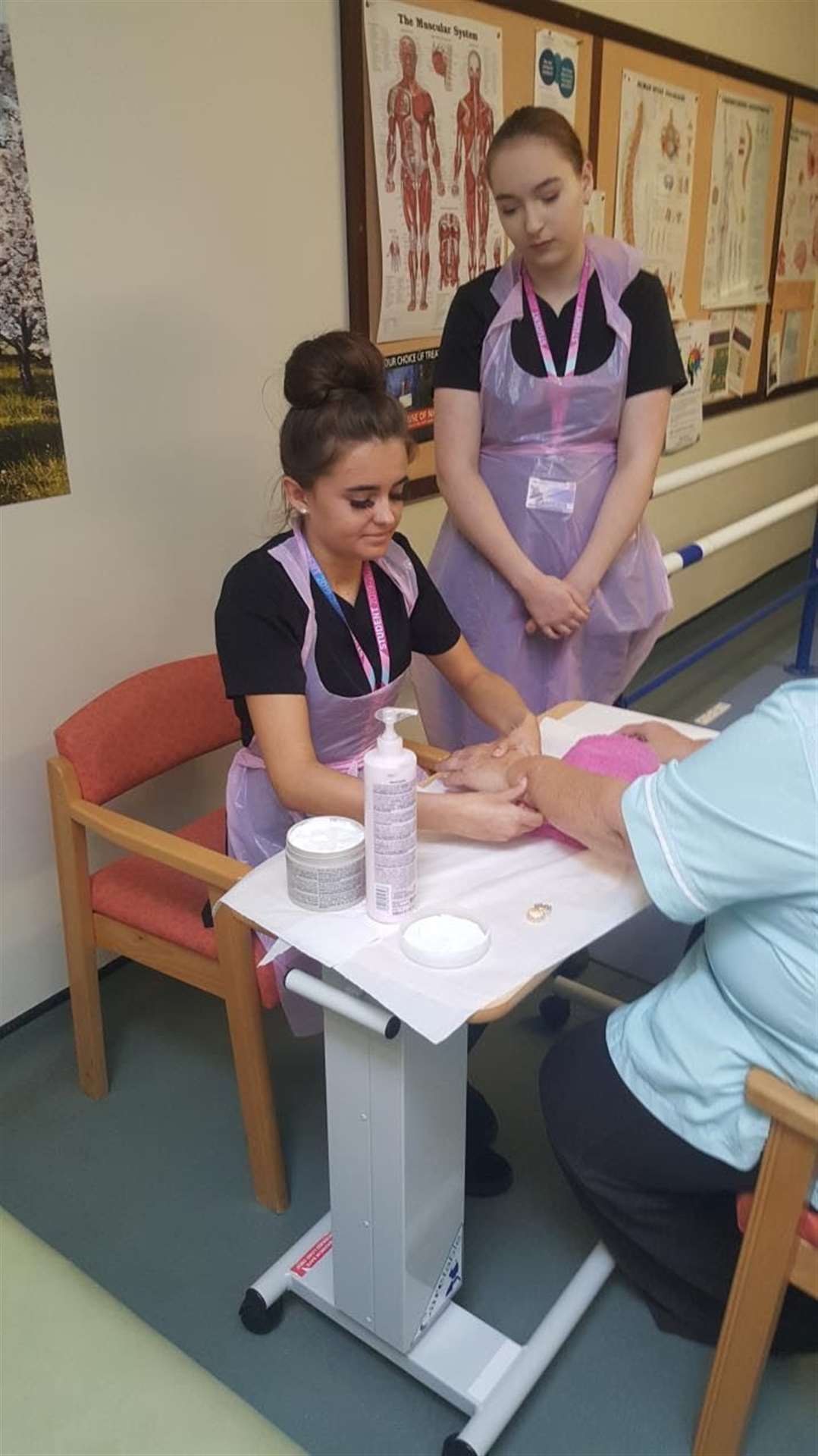 Beauty therapy students from the College of West Anglia’s (CWA) Wisbech Campus have supported NHS staff by offering free pamper treatments at North Cambridgeshire Hospital. (19828932)