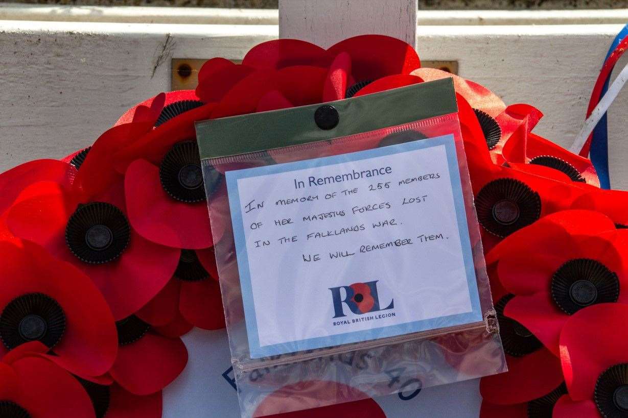 Chatteris Branch Royal British Legion held a short service of Remembrance to mark the 40th Anniversary of the end of the Falklands War. Photos: tina Prior. (57397245)