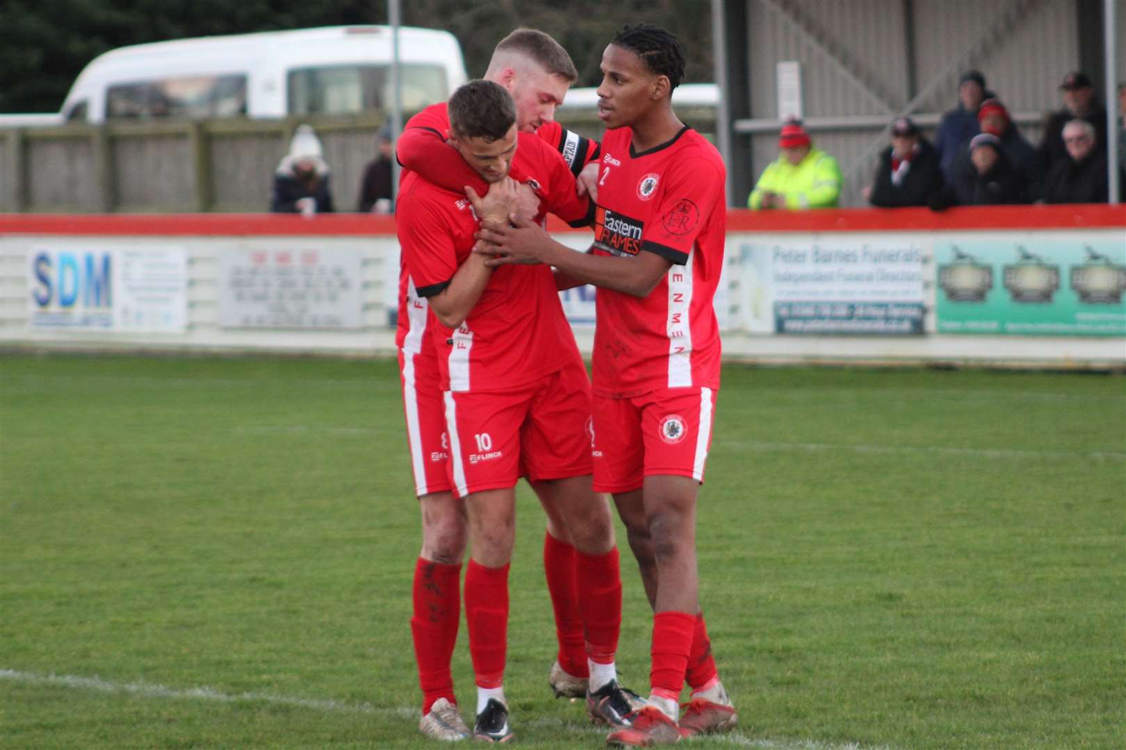 Celebrating Rob Conyard's goal. Photo: ERIN LARHAM (61724557)
