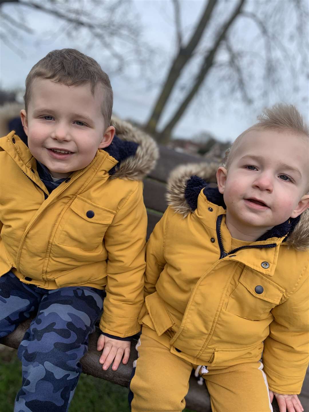 Adam and Kylie Bates and their two young sons Jacob, three, and Leo, two, have completed the Super 7 Challenge. (45965015)