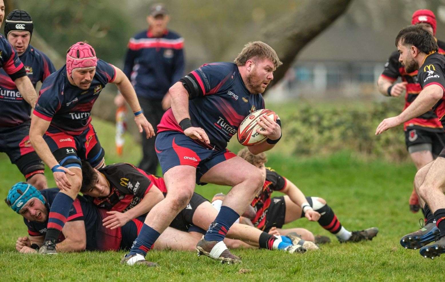 Tight-head prop Kerrie McMullen goes on the charge. Picture: Andy Titmuss