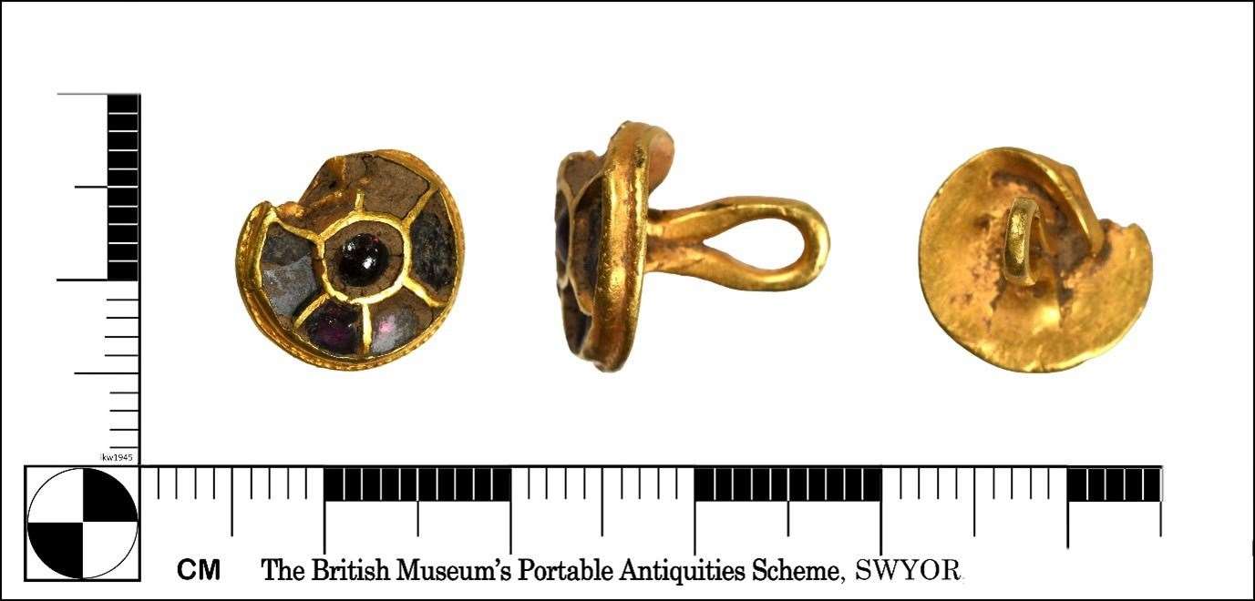 The early medieval gold gem stud was found on farmland in Walsoken