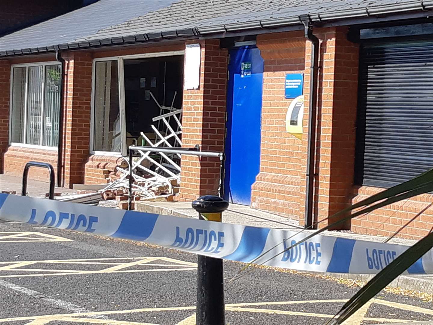 Long Sutton Co-op after the ram raid. (34378744)