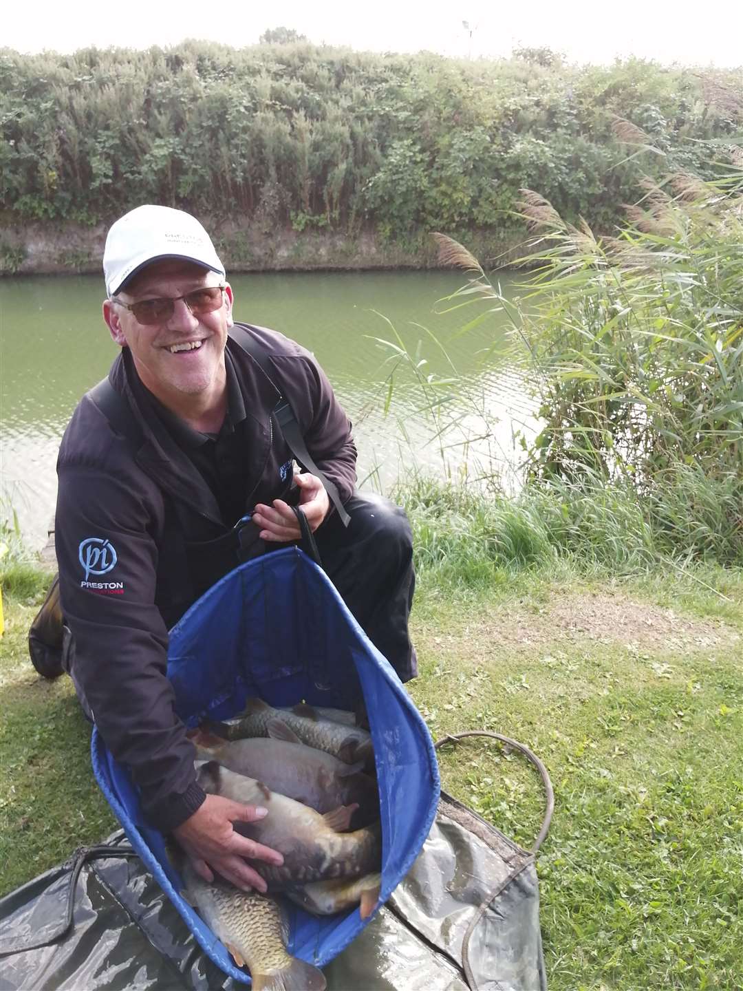buttonhole lake winner nick Watson 17.8.19. (15428195)