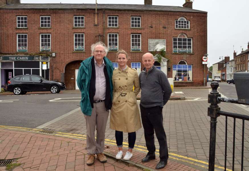 The Bull Hotel, Market Place/Bull Lane, Long Sutton, group pic with Couns Tim Machin , Laura Eldridge, Jack Tyrrell,