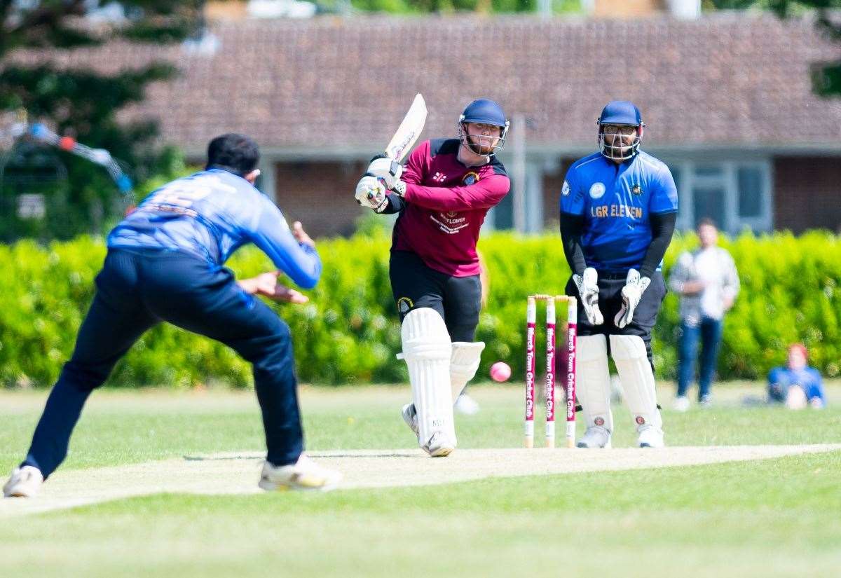 Third century of the season for Sri Lankan all-rounder