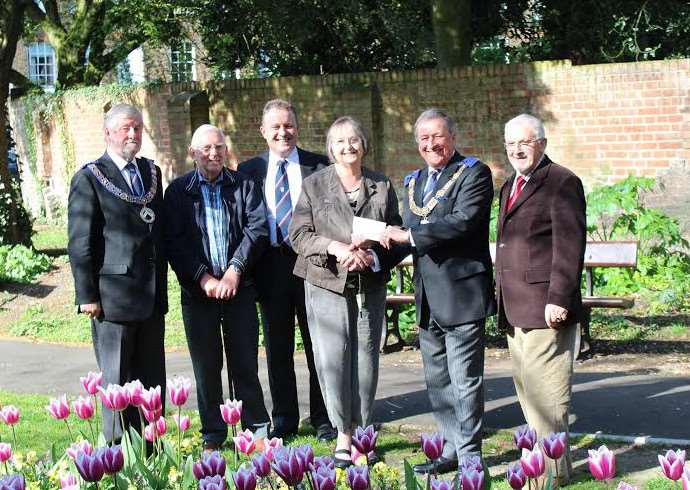 The Wisbech & District Talking Newspaper was recently delighted to receive a donation of �1000 from a group of Cambridge Free Mason Lodges.