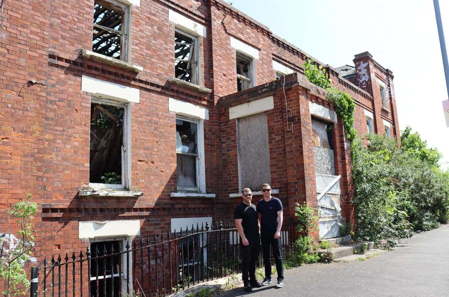 Rob Bridgewater and Jamie Sandford are going to submit plans shortly for The Bridge Hotel in Sutton Bridge